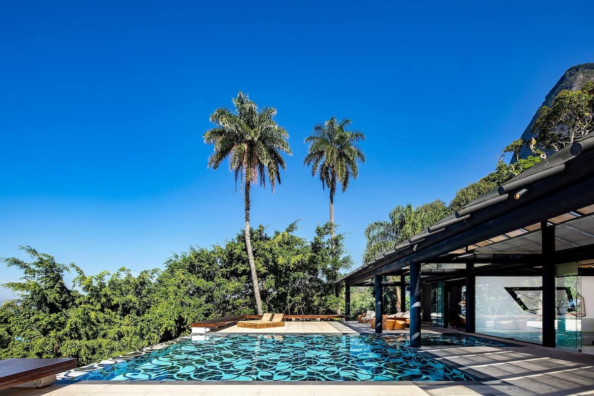 São Conrado villa — frame 2